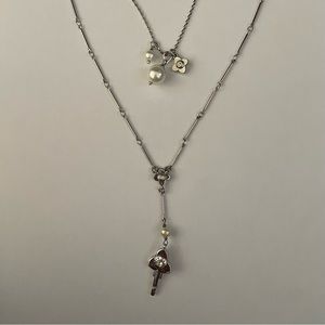 Henri Bendel double necklace key and pearl